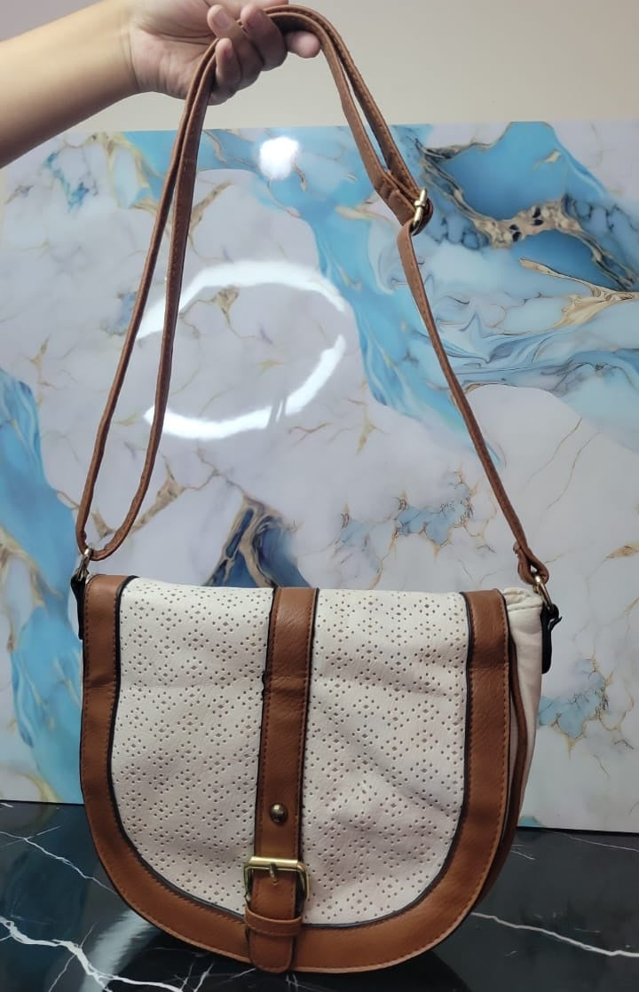 Bandolera Payless de Hombro Ajustable