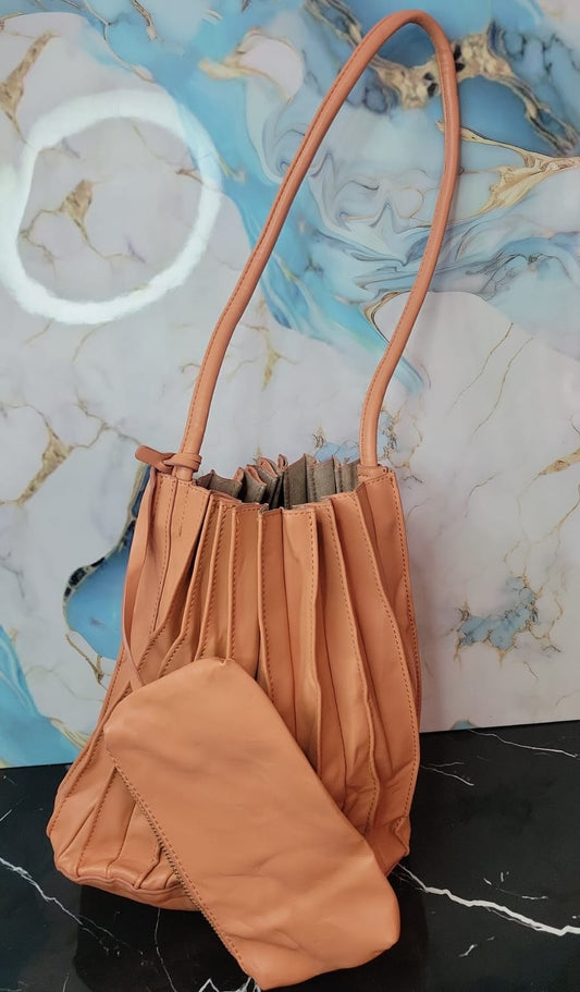 Bolso Bucket Plisado Color Durazno